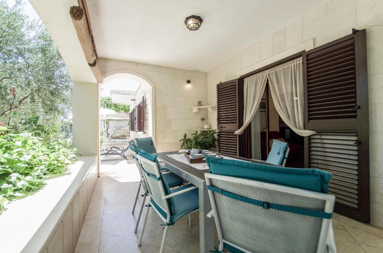 Holiday Home Villa Spilla Selca  المظهر الخارجي الصورة